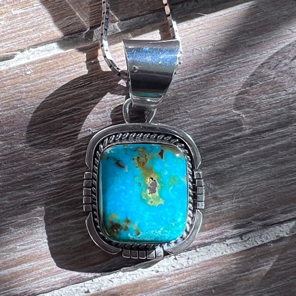 Square Turquoise Pendant - Picture 2 of 5